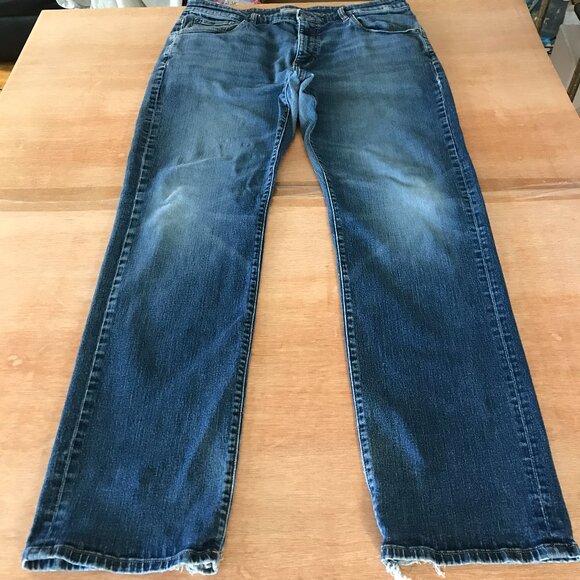 DL1961 Avery Straight Jeans Men 38x34 Blue Mid Rise Medium Wash Distressed 16800 - Picture 1 of 13